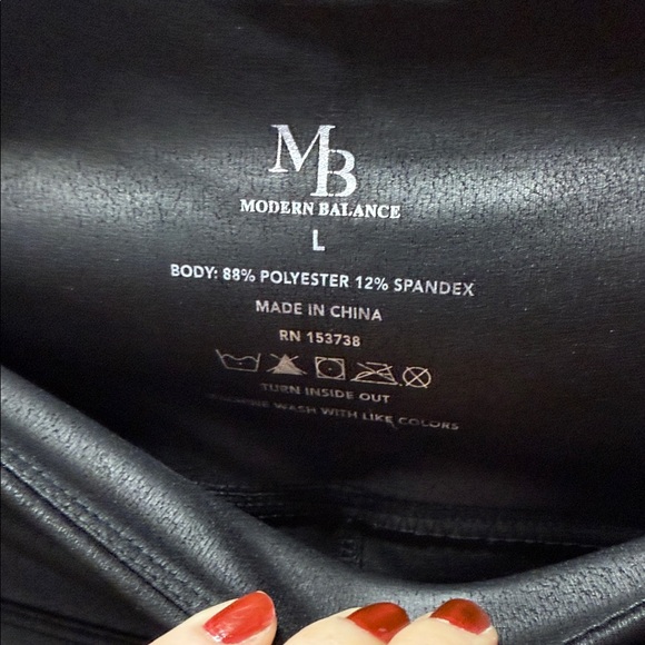 Black Women's Leggings - Picture 2 of 4